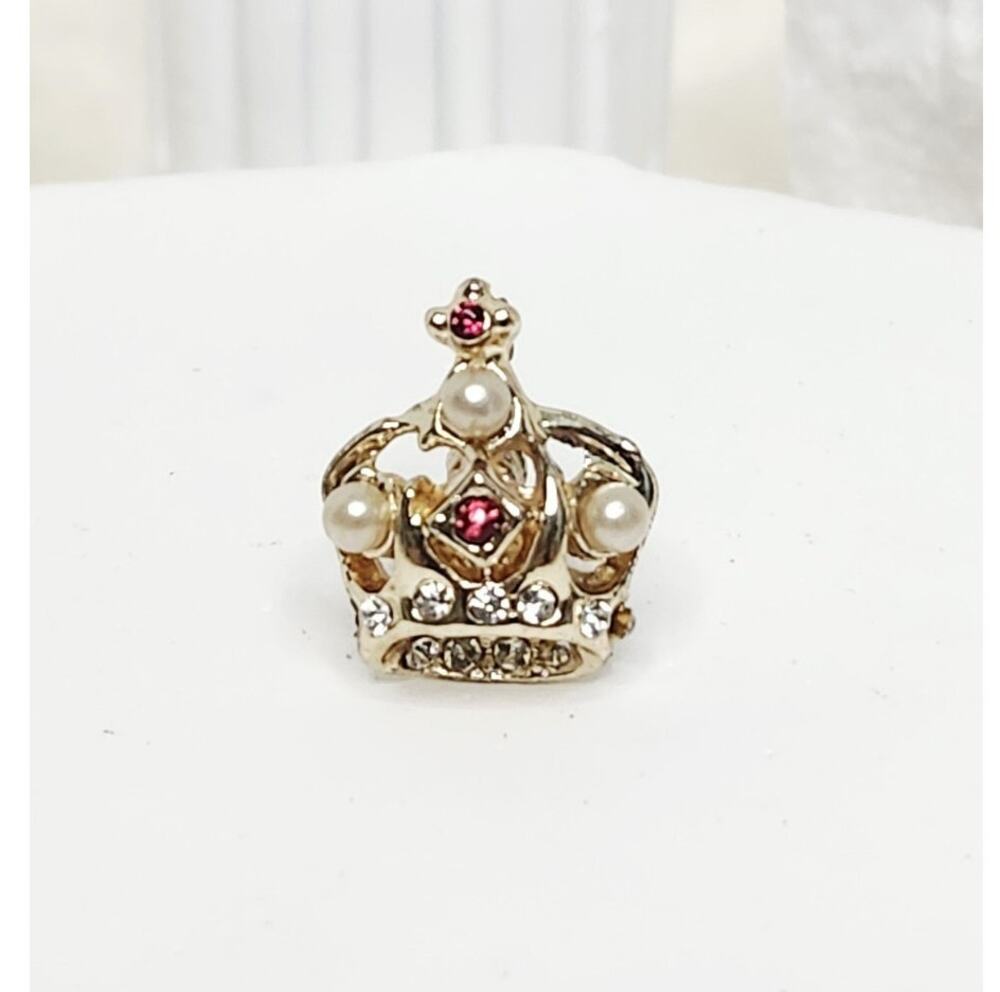 Vintage Mini Gold Tone Crown Brooch Pin Red Rhinestones Faux Pearl Crystal 0.75"